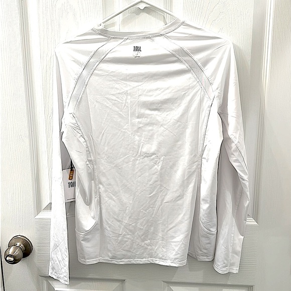 NWT! Tail ALDA Raglan Long Sleeve Top - Picture 8 of 11